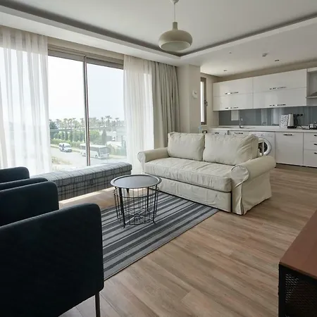 Otel Lara Suite's