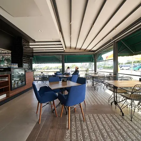 Lara Suite's Hotel Camili (Dosemealti)